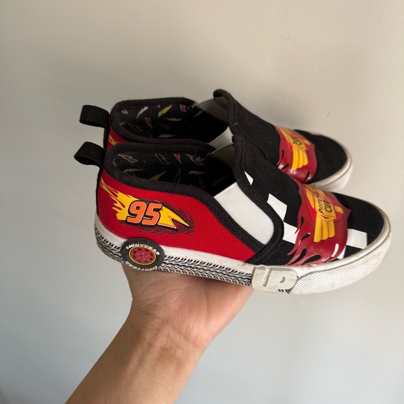 Ground Up Lightning McQueen Kids Sneakers size 1 - Picture 2 of 6